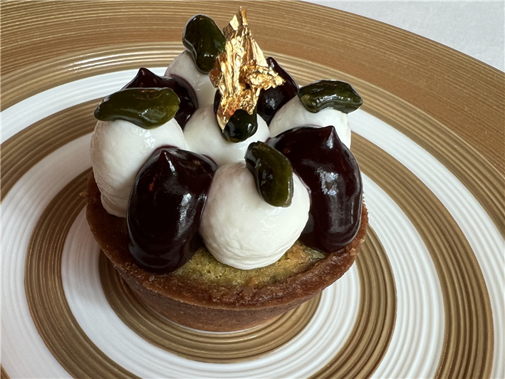 pistachio tartlet